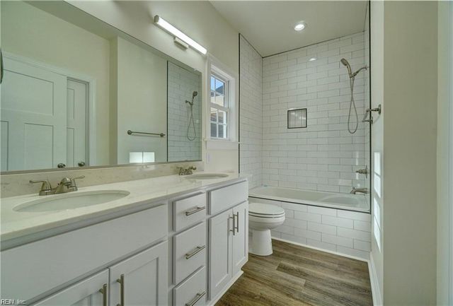 711 Orchard ST, Franklin, VA 23851