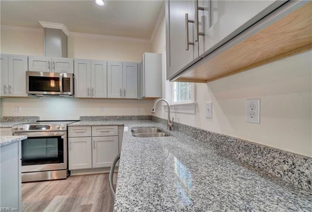 711 Orchard ST, Franklin, VA 23851