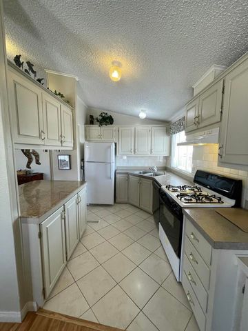 73411 Pine Valley Drive, Thousand Palms, CA 92276