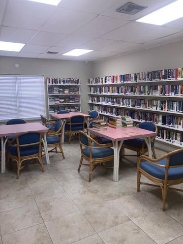 2845 E Crosley Dr Drive E D, West Palm Beach, FL 33415