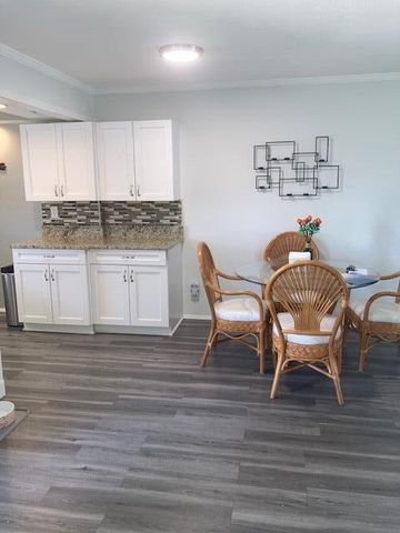 2845 E Crosley Dr Drive E D, West Palm Beach, FL 33415