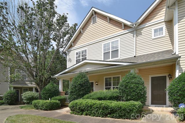 11315 Dundarrach Lane, Charlotte, NC 28277