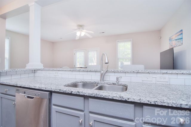 11315 Dundarrach Lane, Charlotte, NC 28277
