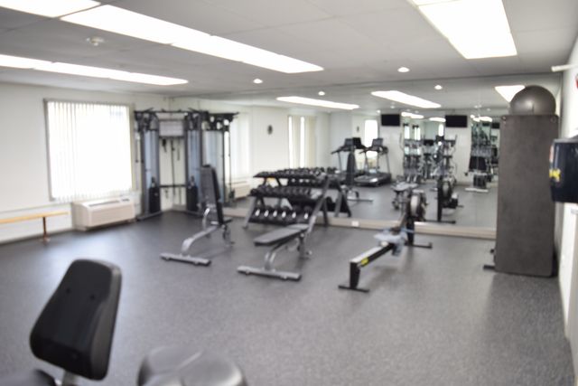 1 Renaissance Place 207, Palatine, IL 60067