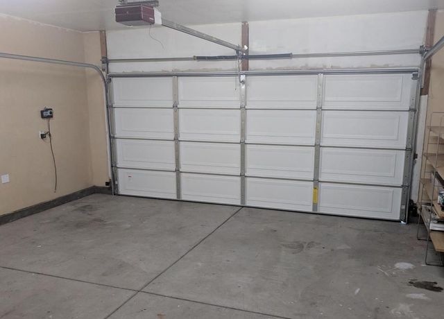 4001 Saintsbury Dr, Sacramento, CA 95834