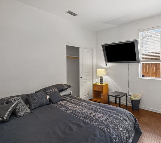 4001 Saintsbury Dr, Sacramento, CA 95834