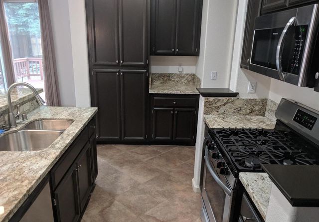 4001 Saintsbury Dr, Sacramento, CA 95834