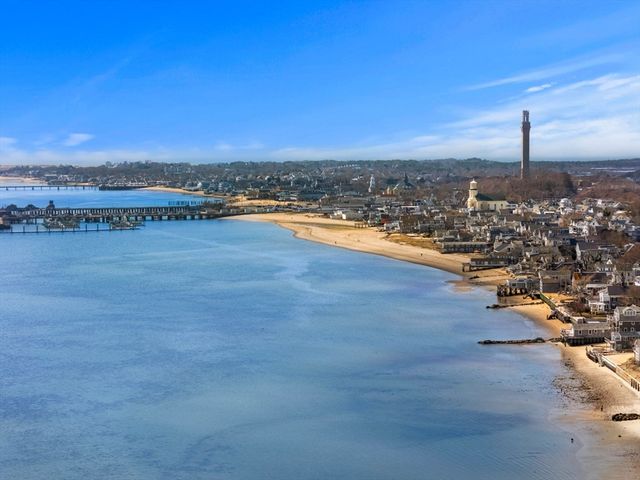 561 Commercial St, Provincetown, MA 02657