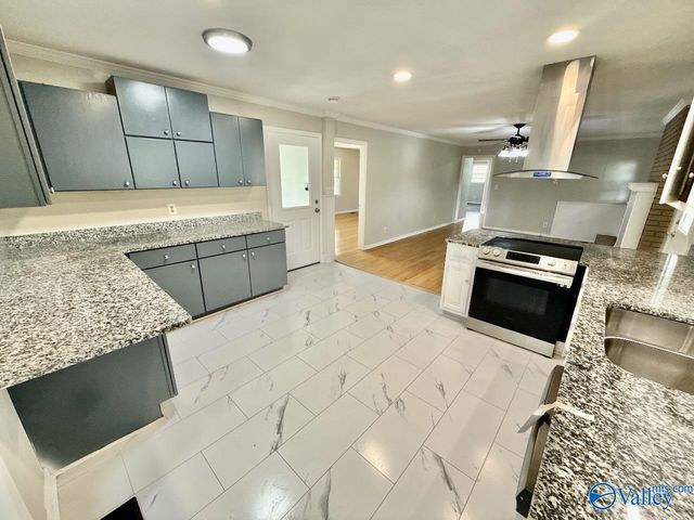 1929 Woodmead Street, Decatur, AL 35601