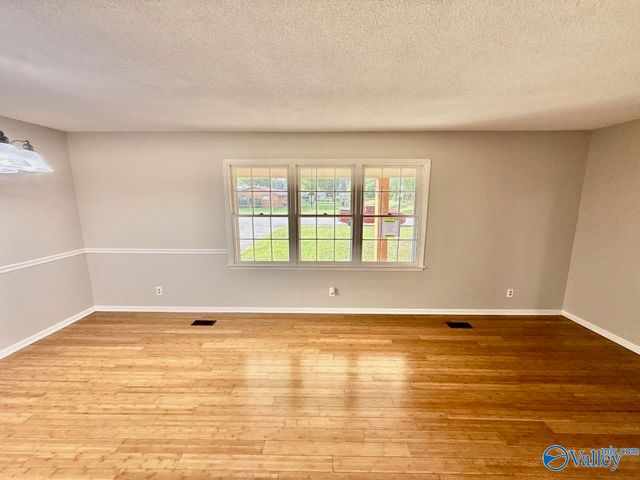 1929 Woodmead Street, Decatur, AL 35601