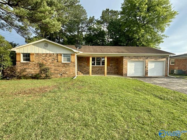 1929 Woodmead Street, Decatur, AL 35601