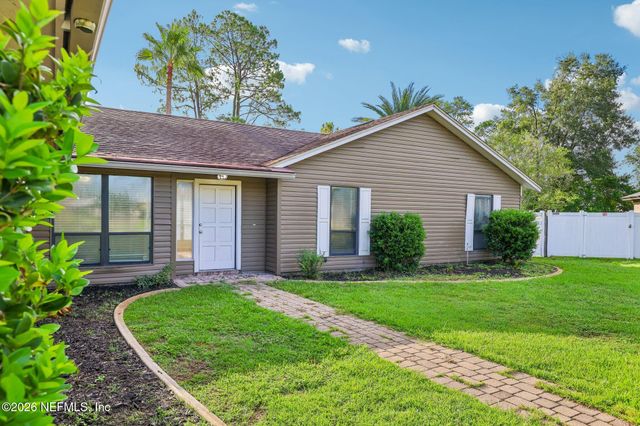 821 BASSWOOD Court, Orange Park, FL 32065