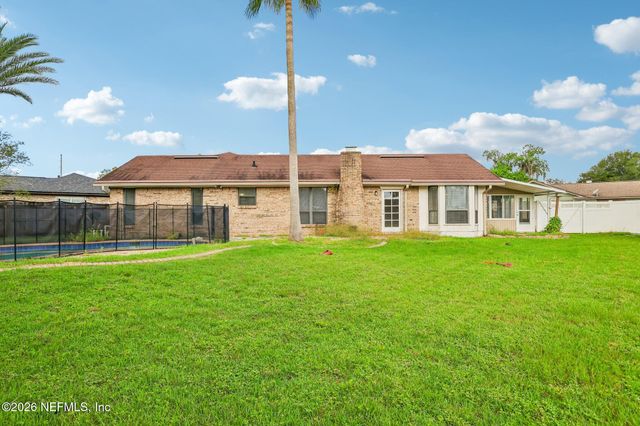 821 BASSWOOD Court, Orange Park, FL 32065