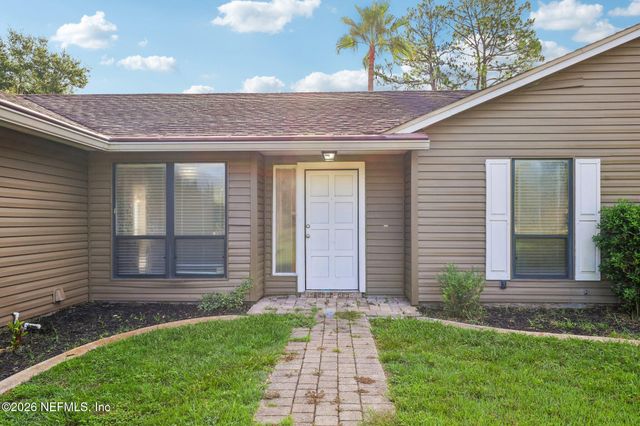 821 BASSWOOD Court, Orange Park, FL 32065