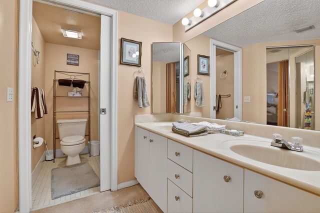 1401 SW 128th Terrace 212h, Pembroke Pines, FL 33027