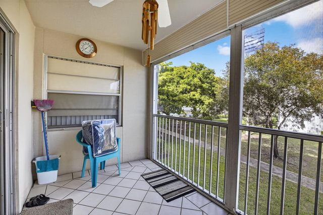 1401 SW 128th Terrace 212h, Pembroke Pines, FL 33027