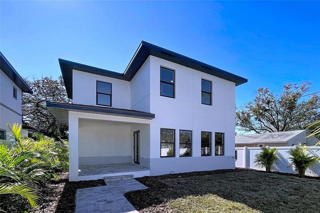 4613 QUEENSBORO AVENUE S, St Petersburg, FL 33711
