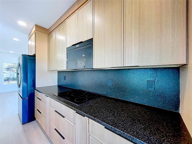 4613 QUEENSBORO AVENUE S, St Petersburg, FL 33711