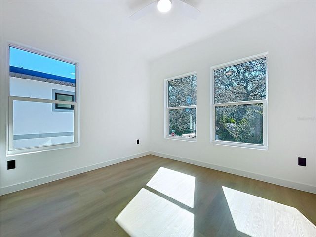 4613 QUEENSBORO AVENUE S, St Petersburg, FL 33711