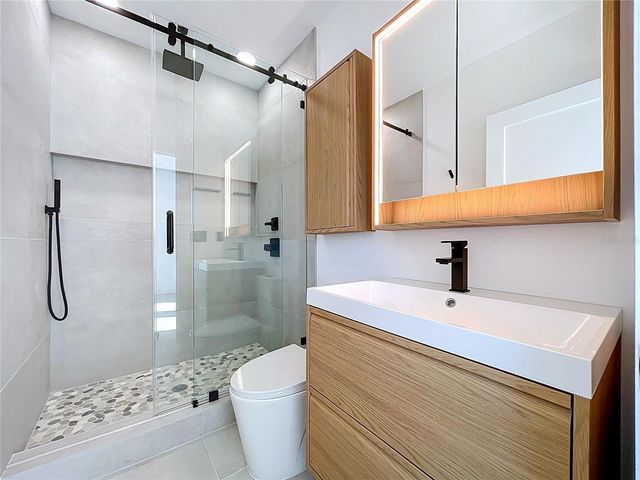 4613 QUEENSBORO AVENUE S, St Petersburg, FL 33711