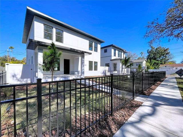 4613 QUEENSBORO AVENUE S, St Petersburg, FL 33711