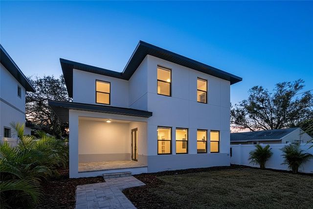 4613 QUEENSBORO AVENUE S, St Petersburg, FL 33711