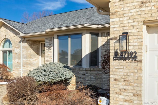 47192 Sanborn Drive, Macomb Township, MI 48044