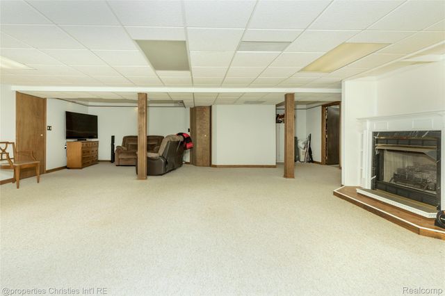 47192 Sanborn Drive, Macomb Township, MI 48044