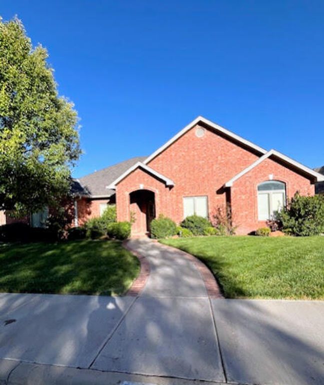 3912 100th Place, Lubbock, TX 79423