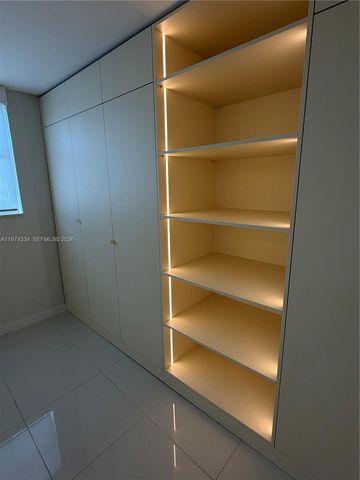 3001 S Ocean Drive 511, Hollywood, FL 33019