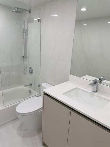 3001 S Ocean Drive 511, Hollywood, FL 33019
