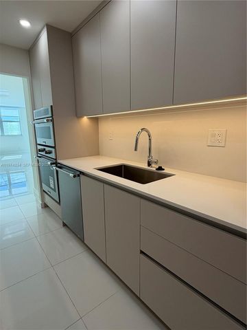 3001 S Ocean Drive 511, Hollywood, FL 33019