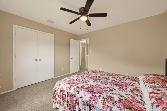 8907 Rainesville Lane, Houston, TX 77075