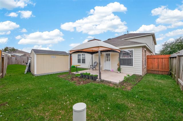 8907 Rainesville Lane, Houston, TX 77075