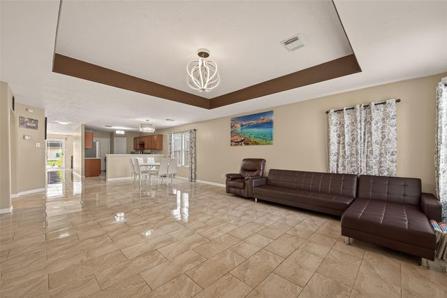 8907 Rainesville Lane, Houston, TX 77075