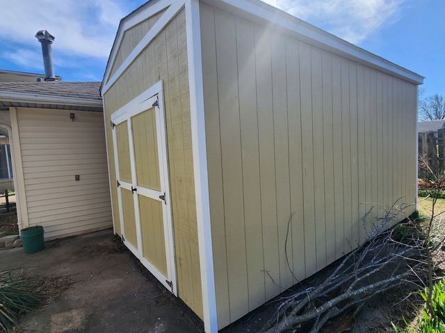 113 Jackson Street, Hurst, IL 62949