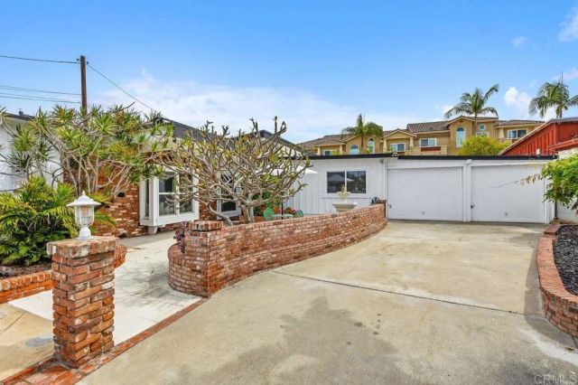 367 Beech Ave, Carlsbad, CA 92008