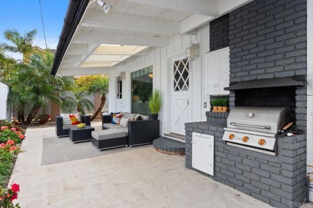 367 Beech Ave, Carlsbad, CA 92008