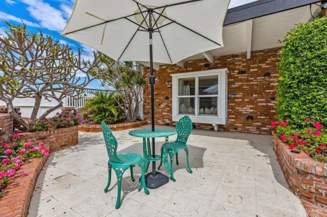 367 Beech Ave, Carlsbad, CA 92008