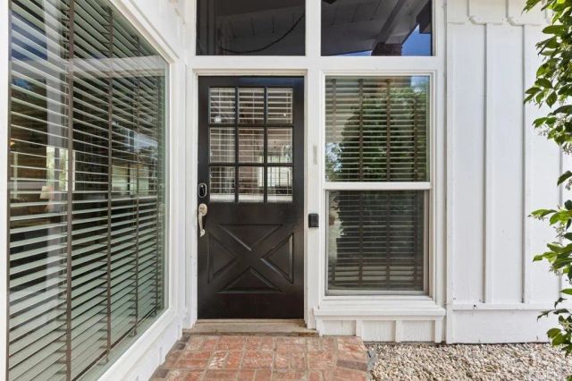 367 Beech Ave, Carlsbad, CA 92008