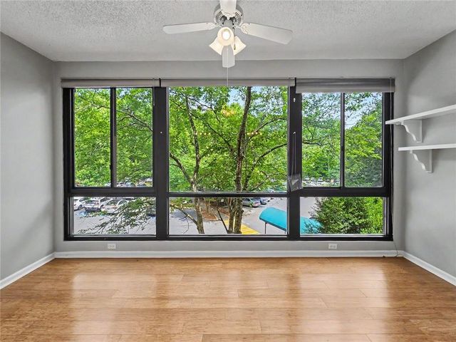 1800 Clairmont Lake A314, Decatur, GA 30033