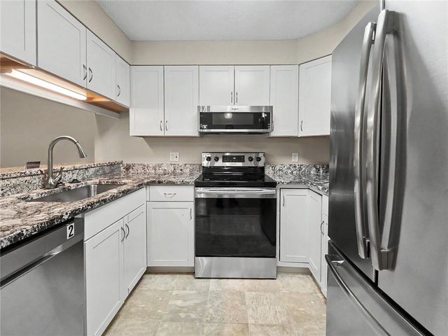 1800 Clairmont Lake A314, Decatur, GA 30033