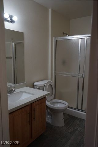 5710 East Tropicana Avenue 2228, Las Vegas, NV 89122