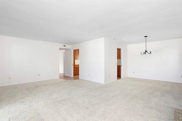 17461 Plaza Otonal, San Diego, CA 92128