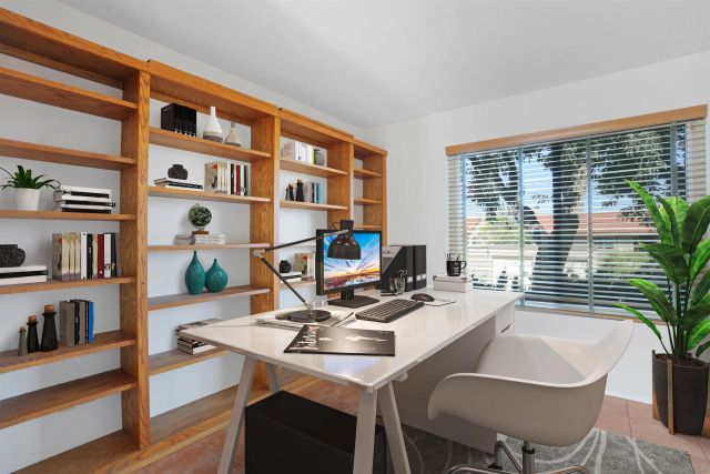 17461 Plaza Otonal, San Diego, CA 92128