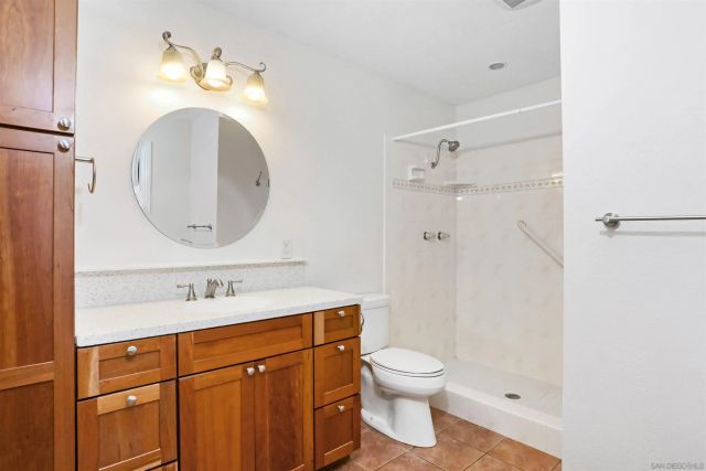 17461 Plaza Otonal, San Diego, CA 92128