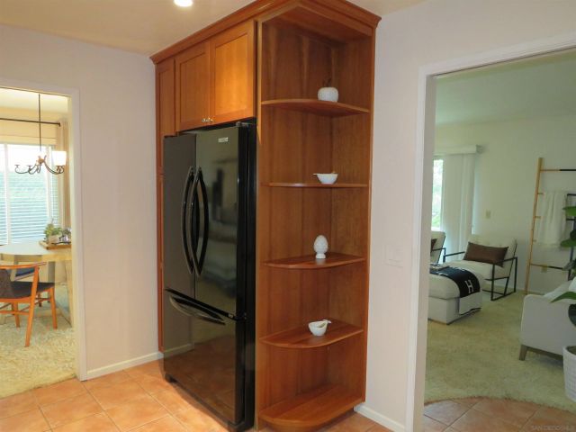 17461 Plaza Otonal, San Diego, CA 92128