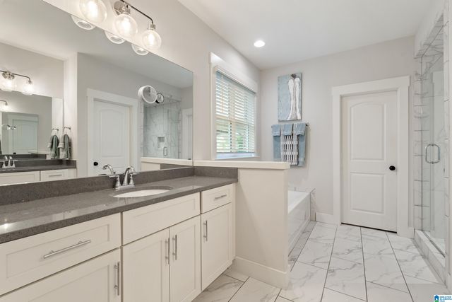1990 CYRUS COVE DRIVE, Hoover, AL 35244
