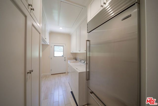 12006 Talus Place, Beverly Hills, CA 90210