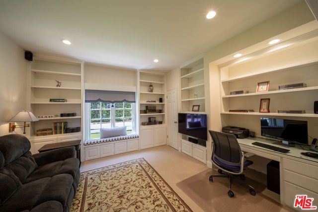 12006 Talus Place, Beverly Hills, CA 90210